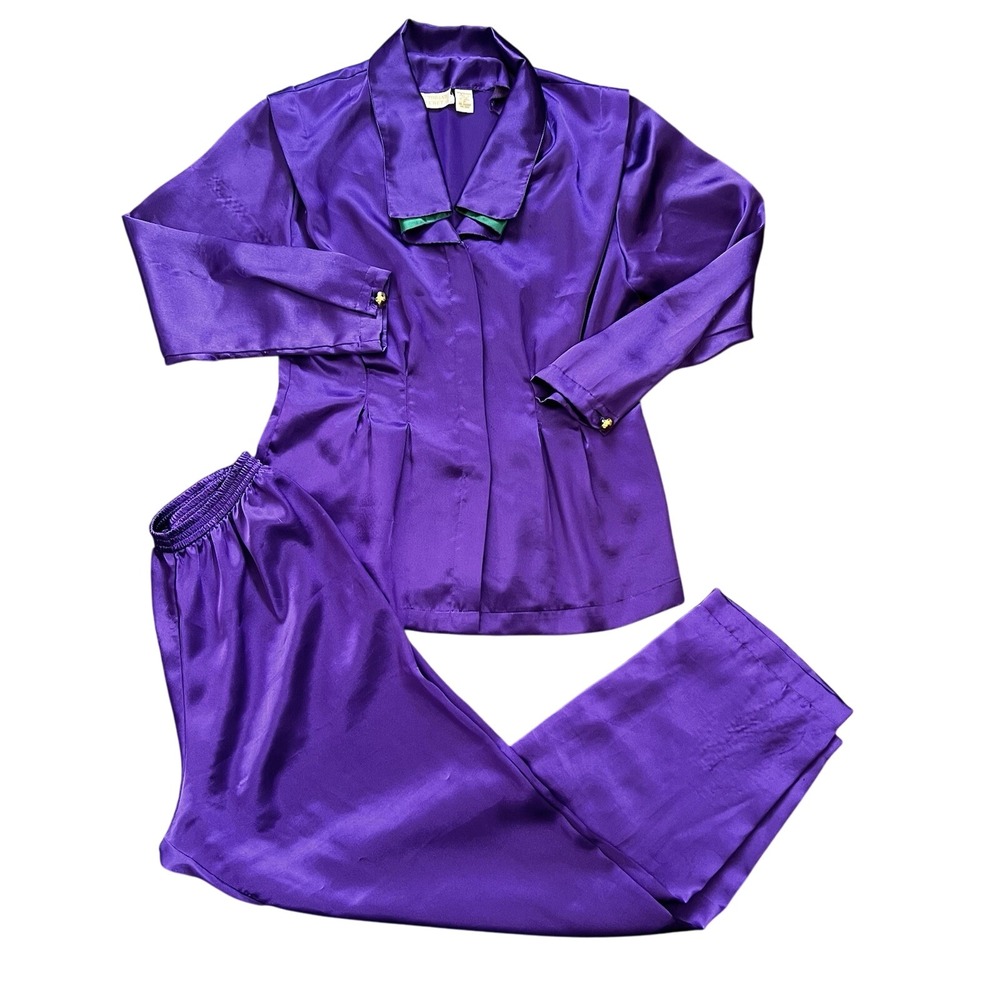 Vintage Victoria Secret Pajamas Womens Medium Loungewear Satin‎ 2 Piece Small/P